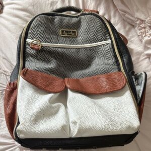 Itzy Ritzy Black, Brown, and White Backpack
